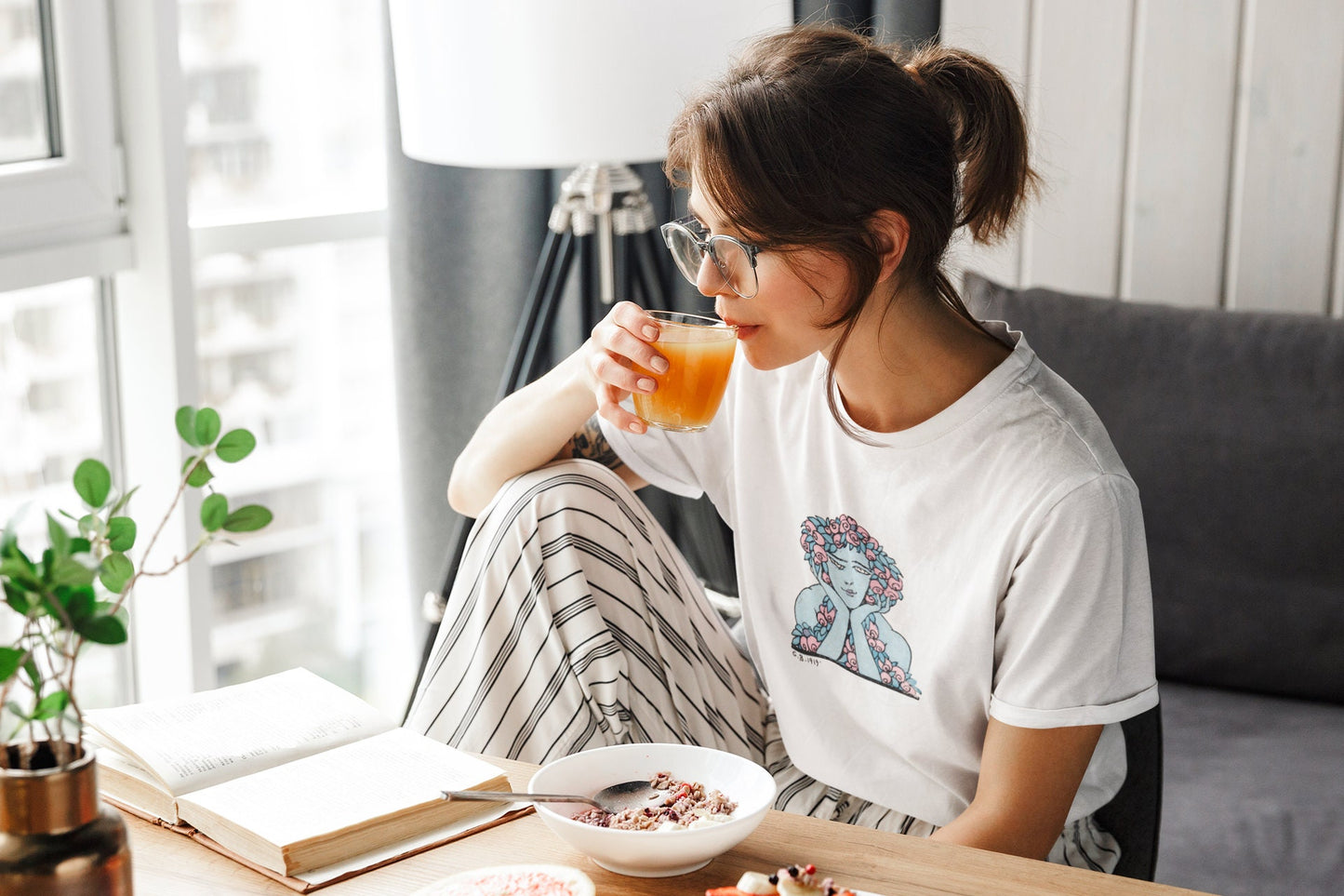 'Flower Hair' Graphic T-Shirt in White