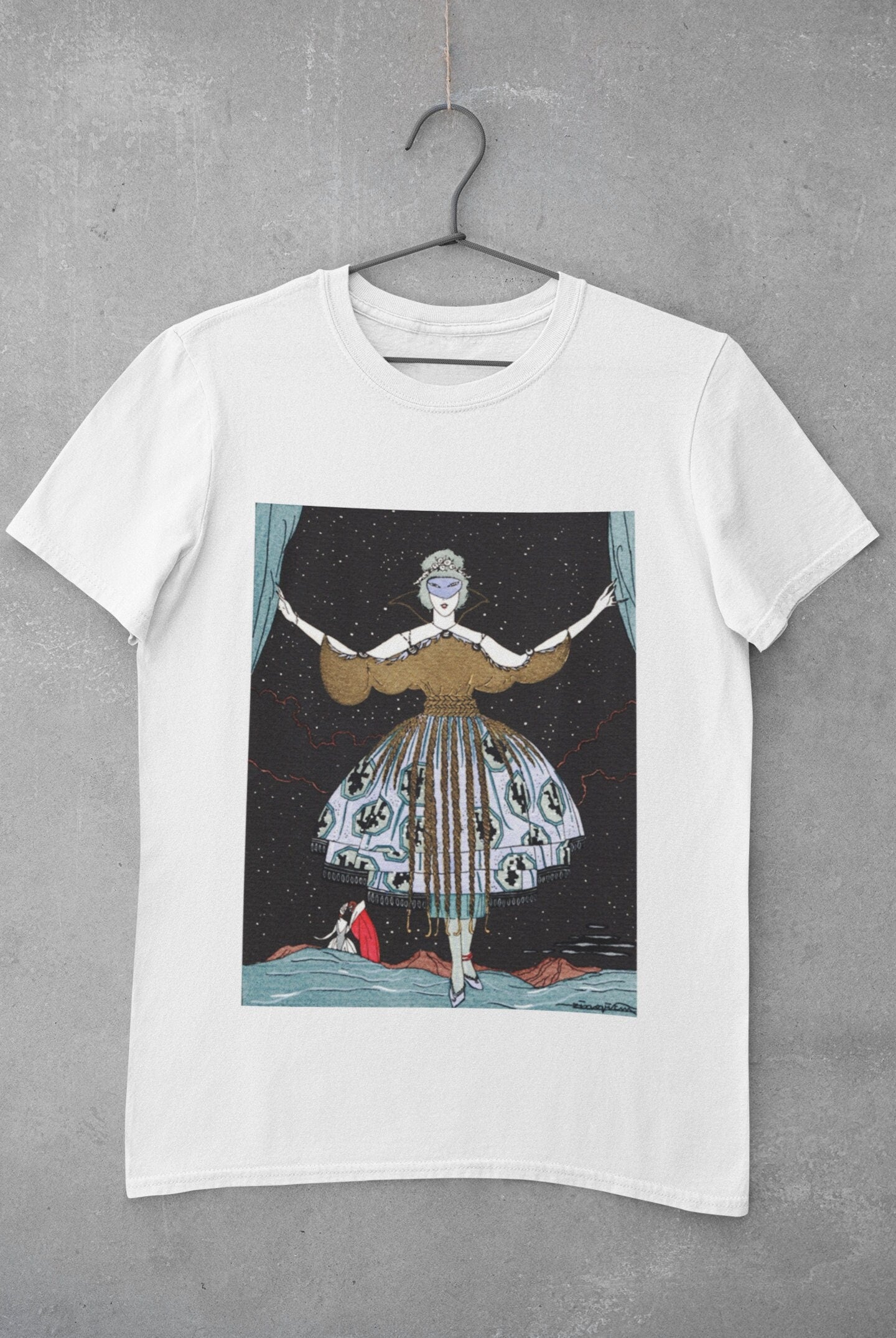 'Lady at Masquerade' Graphic T-Shirt